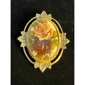VTG Sarah Coventry Rose Pendant Gold Tone Romantic Boho